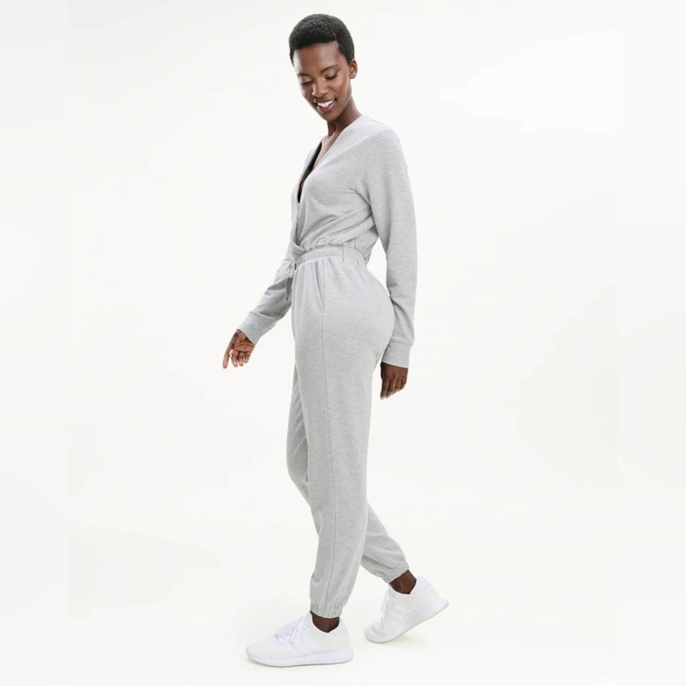 NWT Splendid x Cella Jane Supersoft Surplice Jumpsuit Gray Size Small - Picture 5 of 16